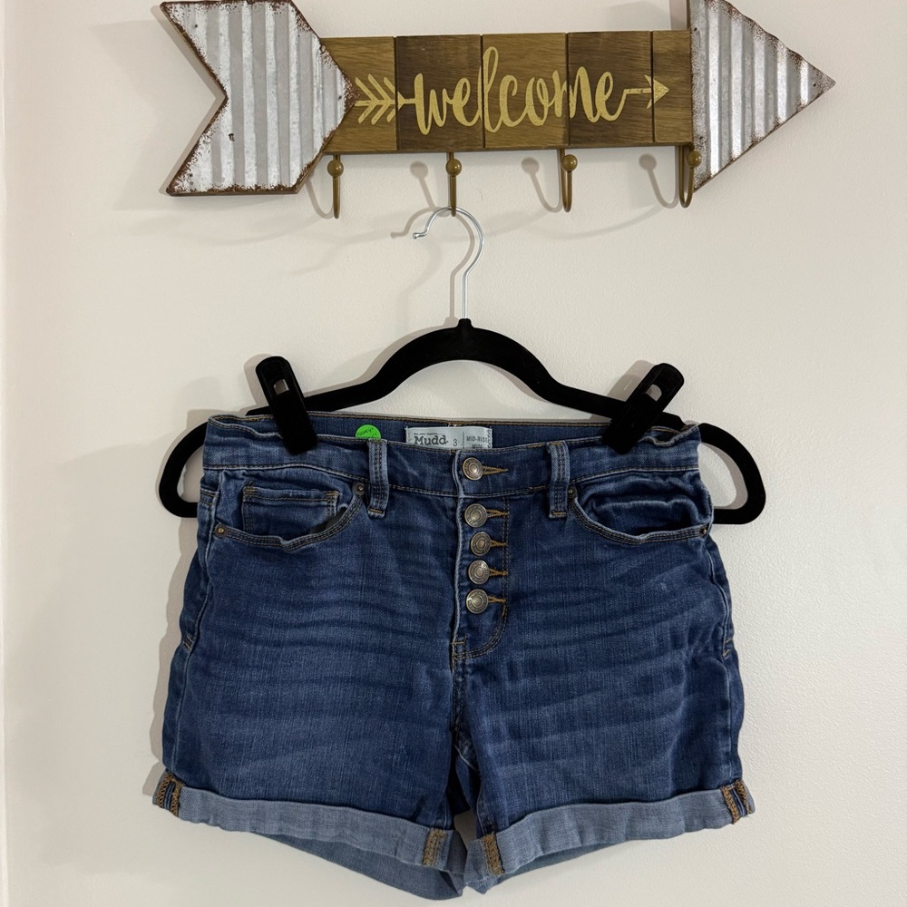Mudd Blue Jean Shorts with Cuffed Hem and Stretch Mid Rise Size 3 4” Inseam